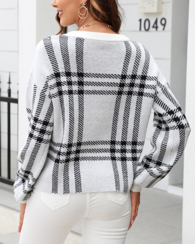 Oversized Plaid Check Crewneck Knit Sweater - White - 3