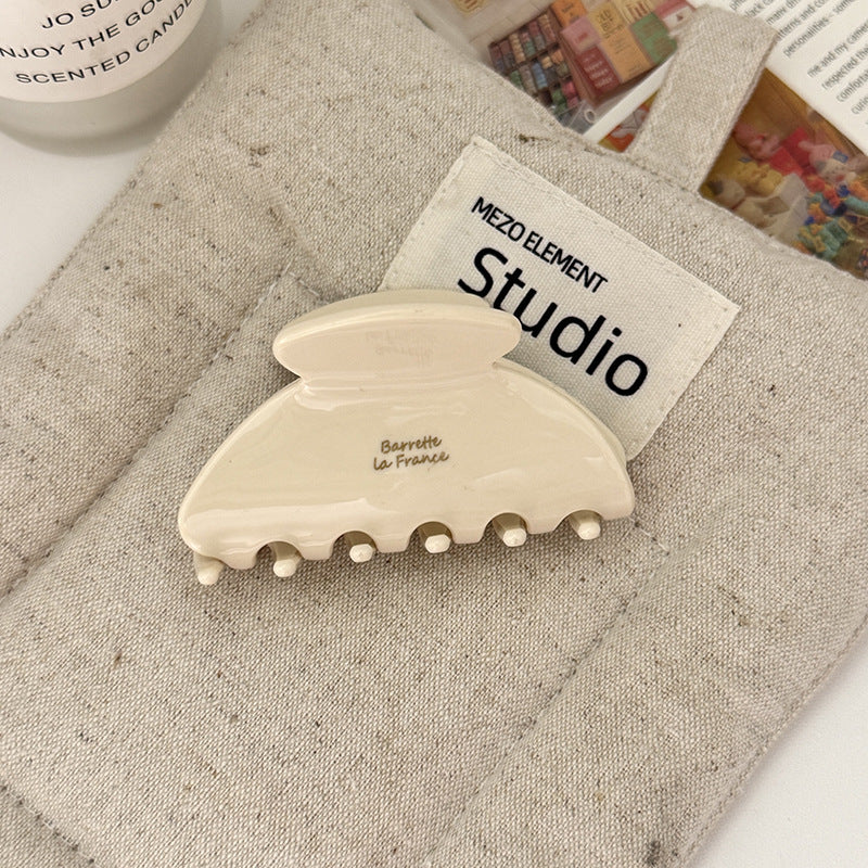 Scalloped Edge Acetate Hair Claw Clip - Beige