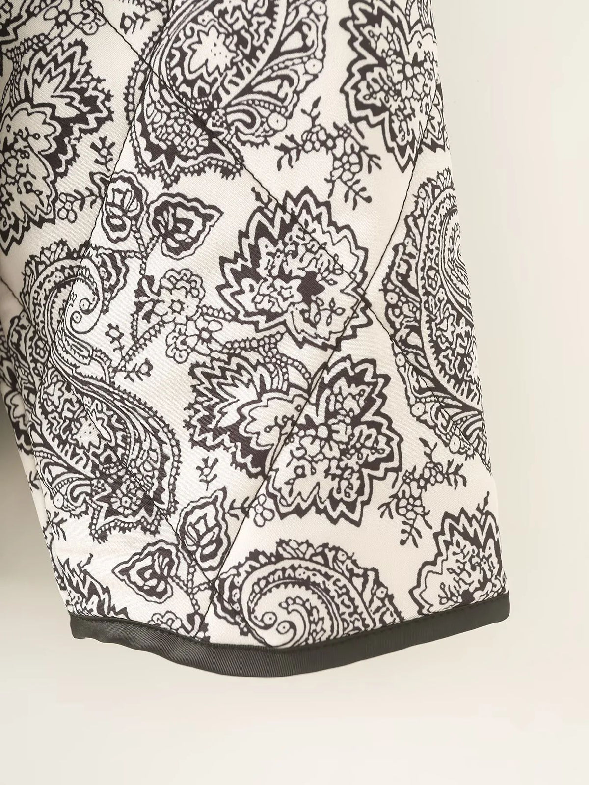 Paisley Quilted Reversible Button Jacket - Grey - 9