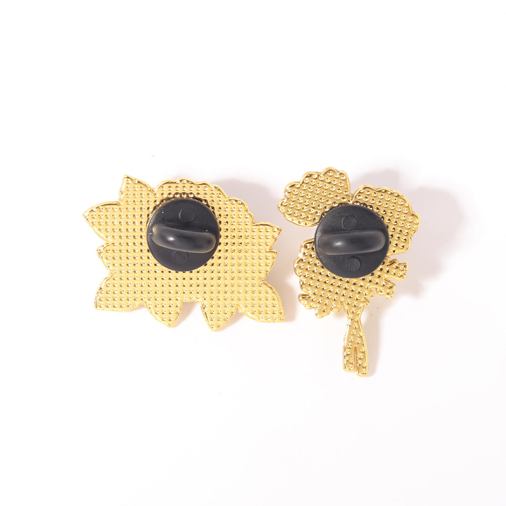 Wildflower Enamel Pin Brooch Botanical Design - view 1