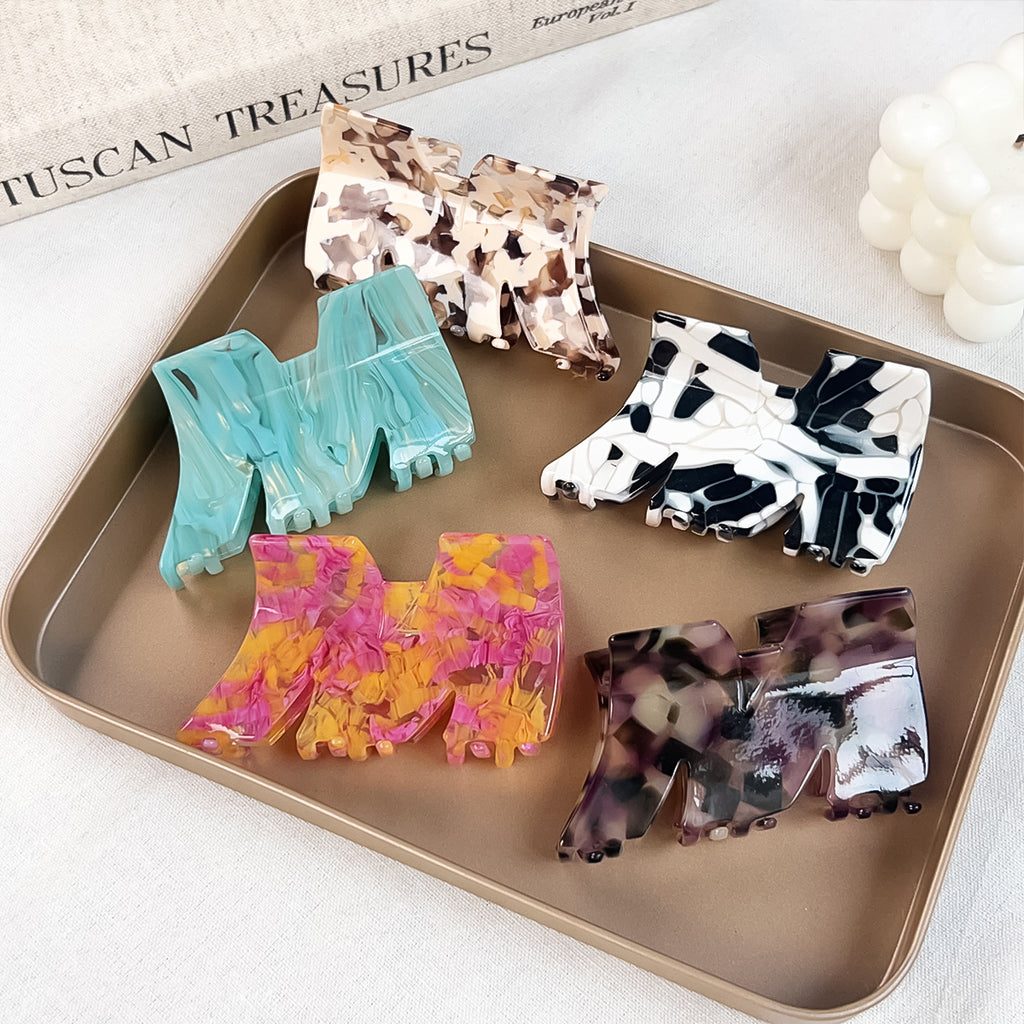 Oversized Swirl Pattern Hair Claw Clip