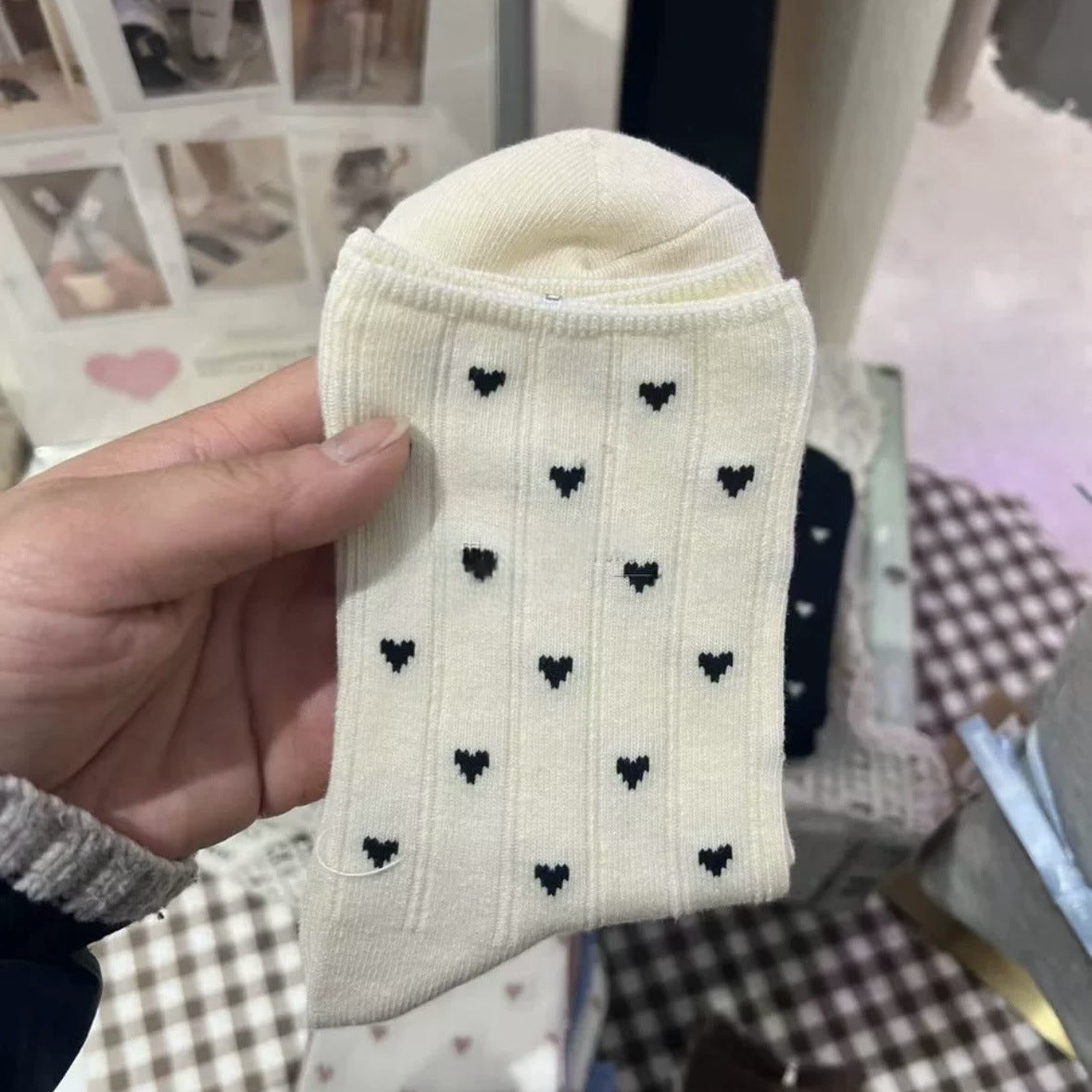 Tiny Heart Print Ribbed Crew Socks - Beige_B