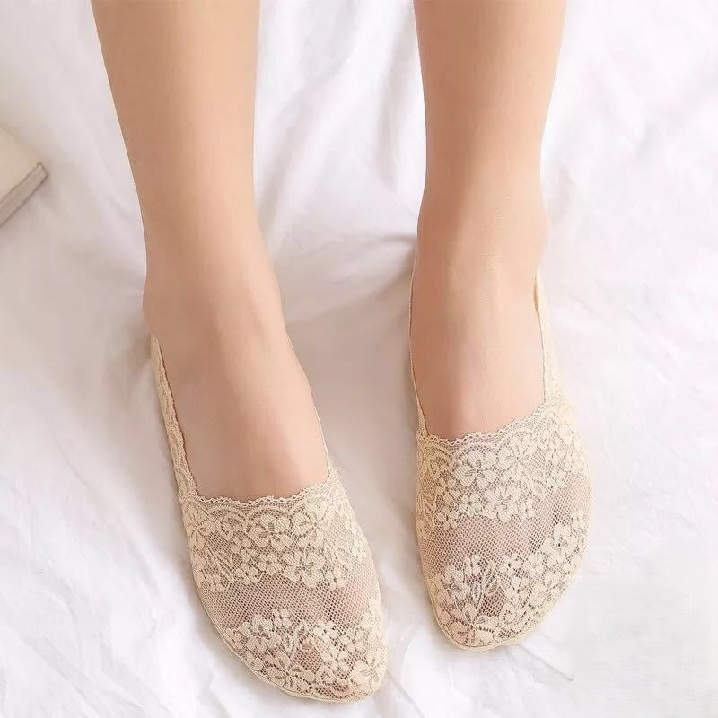Lace Trim No Show Liner Socks - skincolor