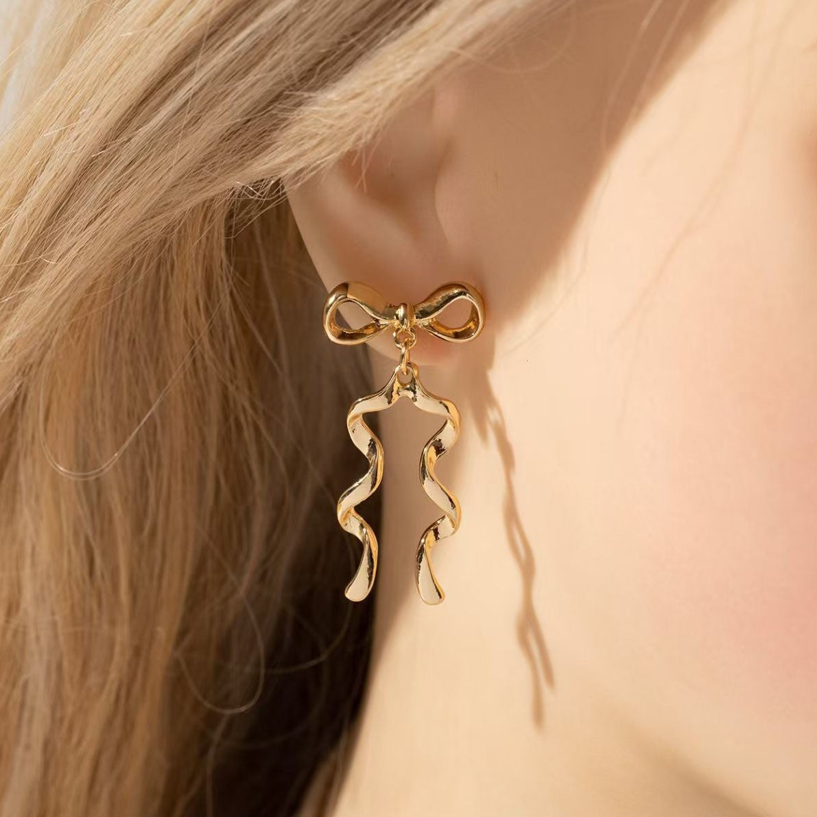 Ribbon Bow Wavy Tail Drop Earrings