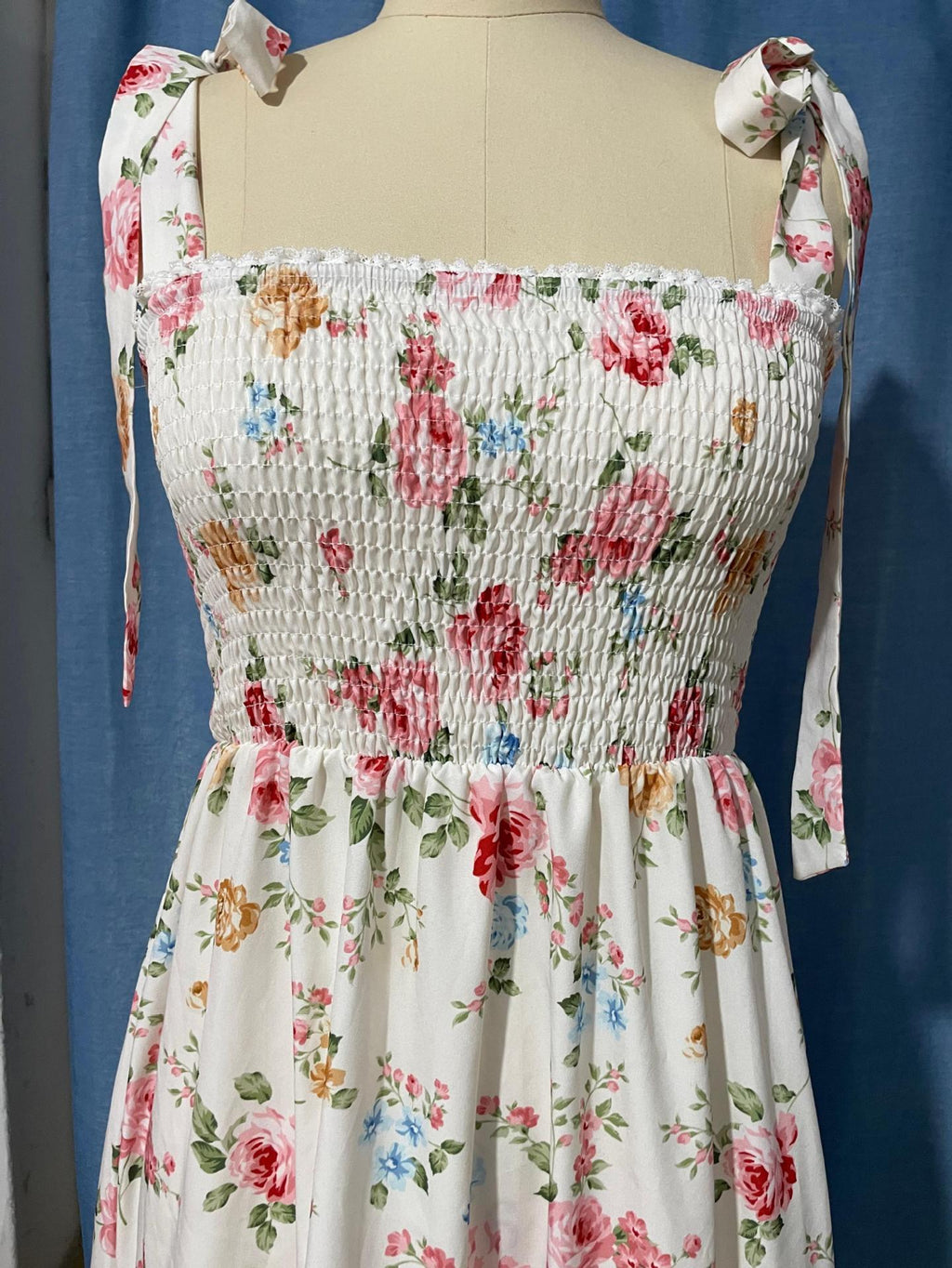 Tiered Floral Maxi Dress With Shoulder Ties - white - 6