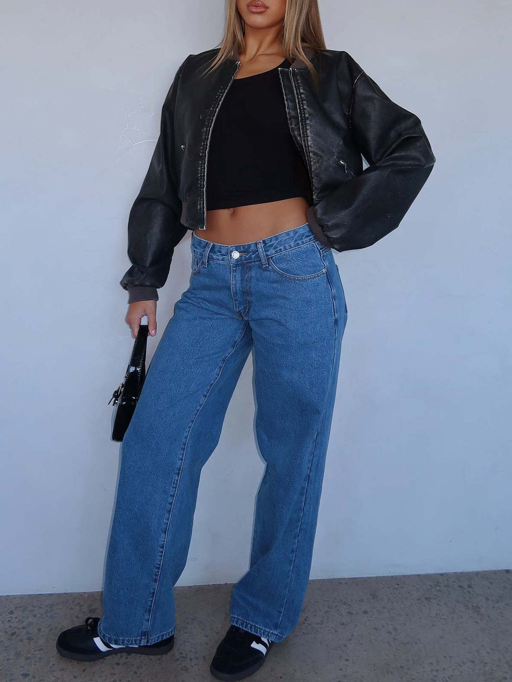 Mid Rise Relaxed Straight Leg Jeans - DarkBlue