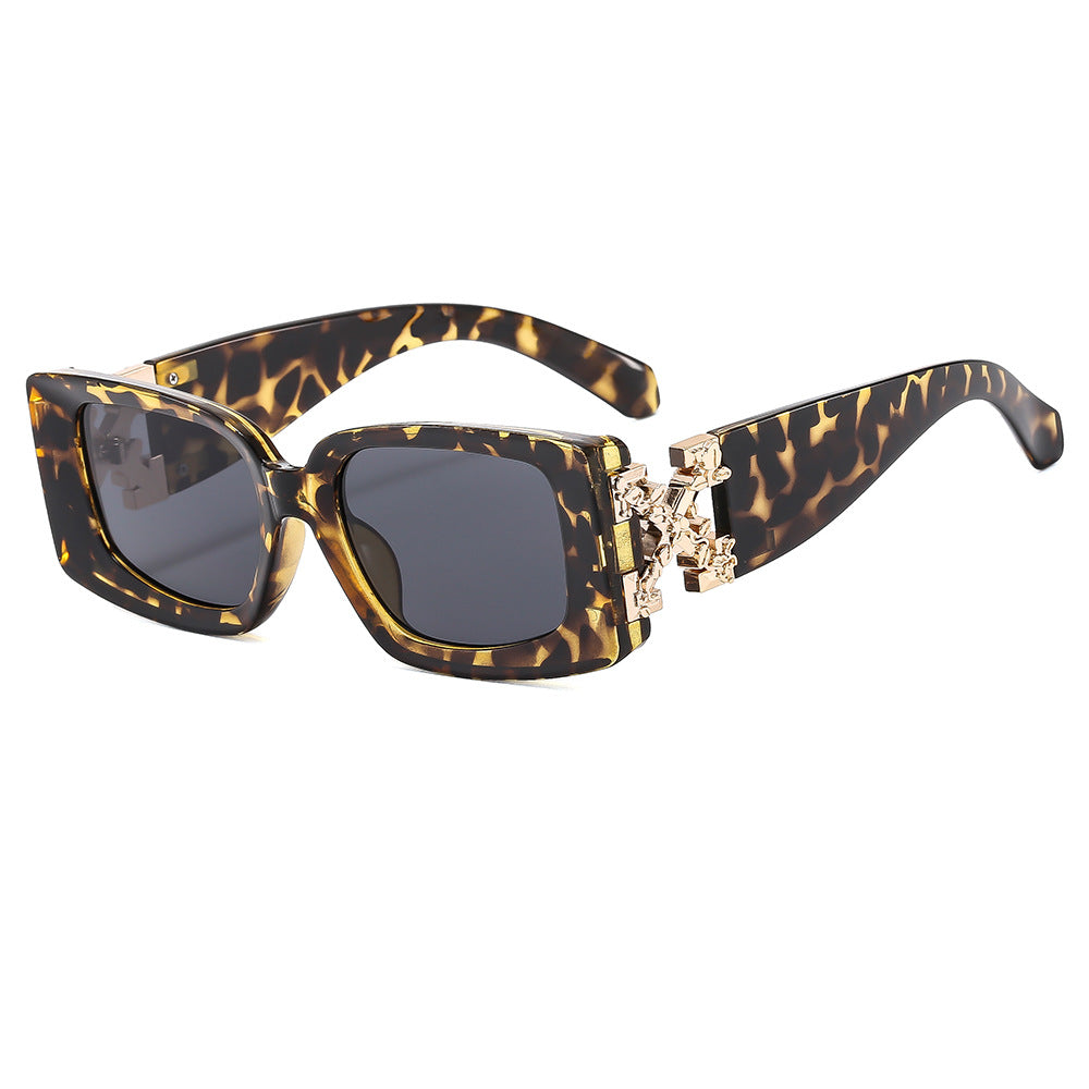 Bold Rectangle Sunglasses With Metal Hinge - Leopard