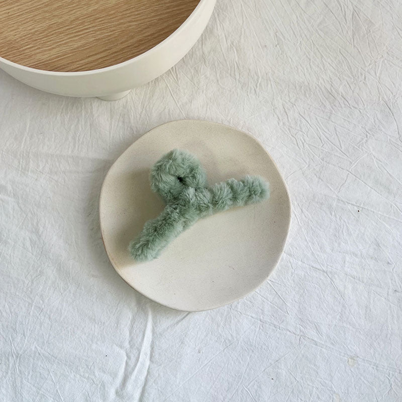Fuzzy Plush Shark Hair Claw Clip - Green