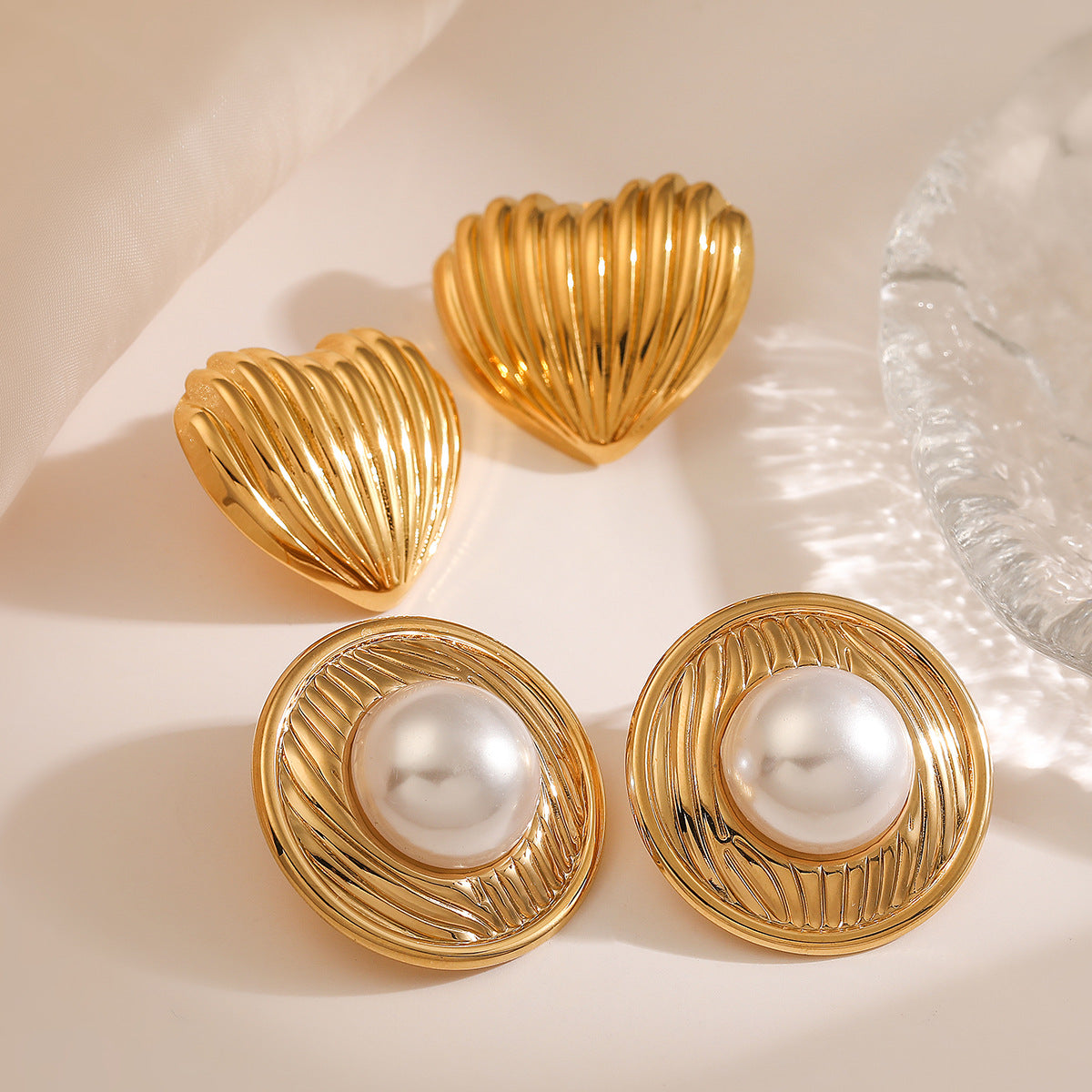 Ribbed Dome Pearl Statement Stud Earrings