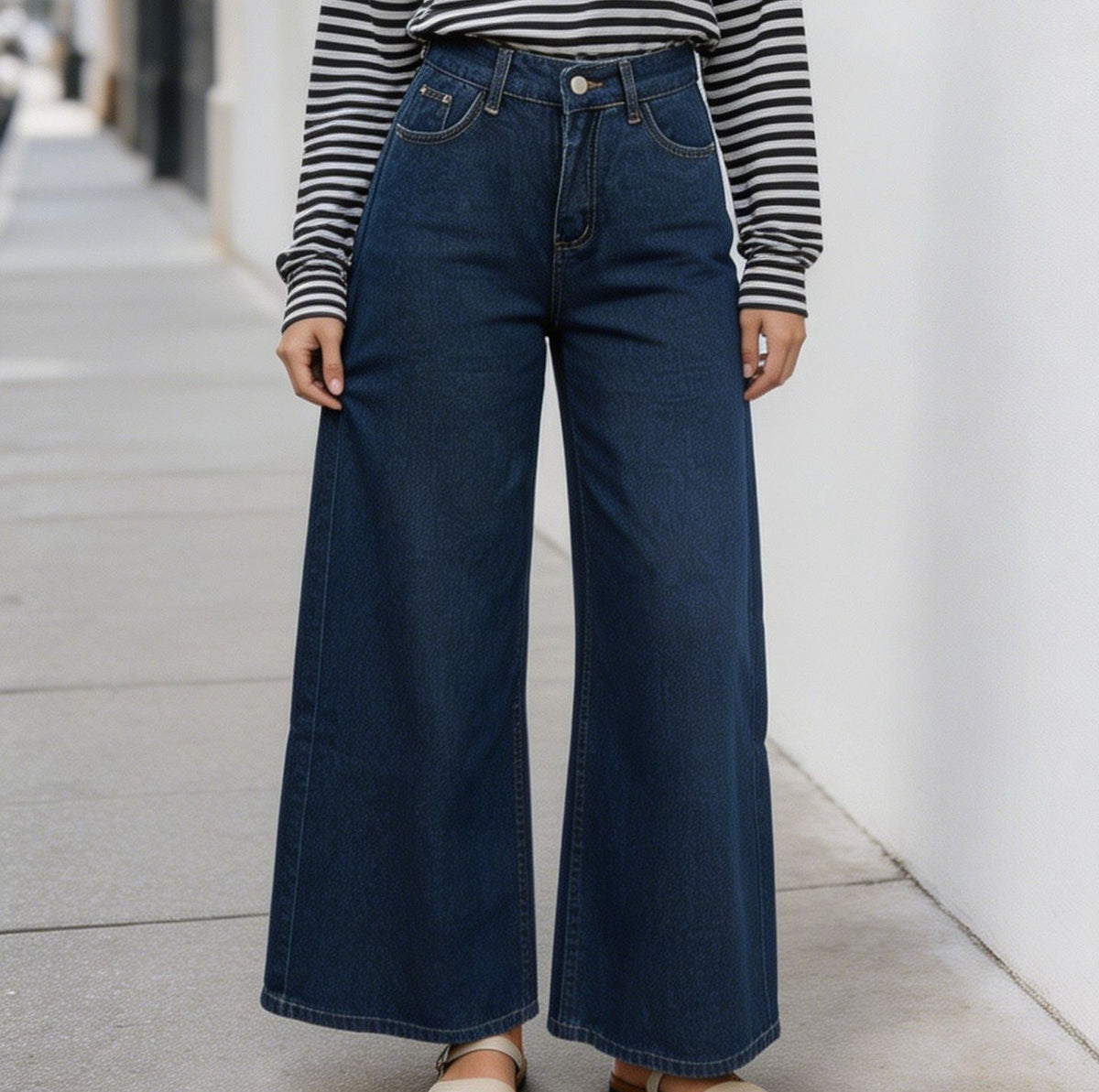 High Waist Wide Leg Cropped Denim Jeans - Blue - 2