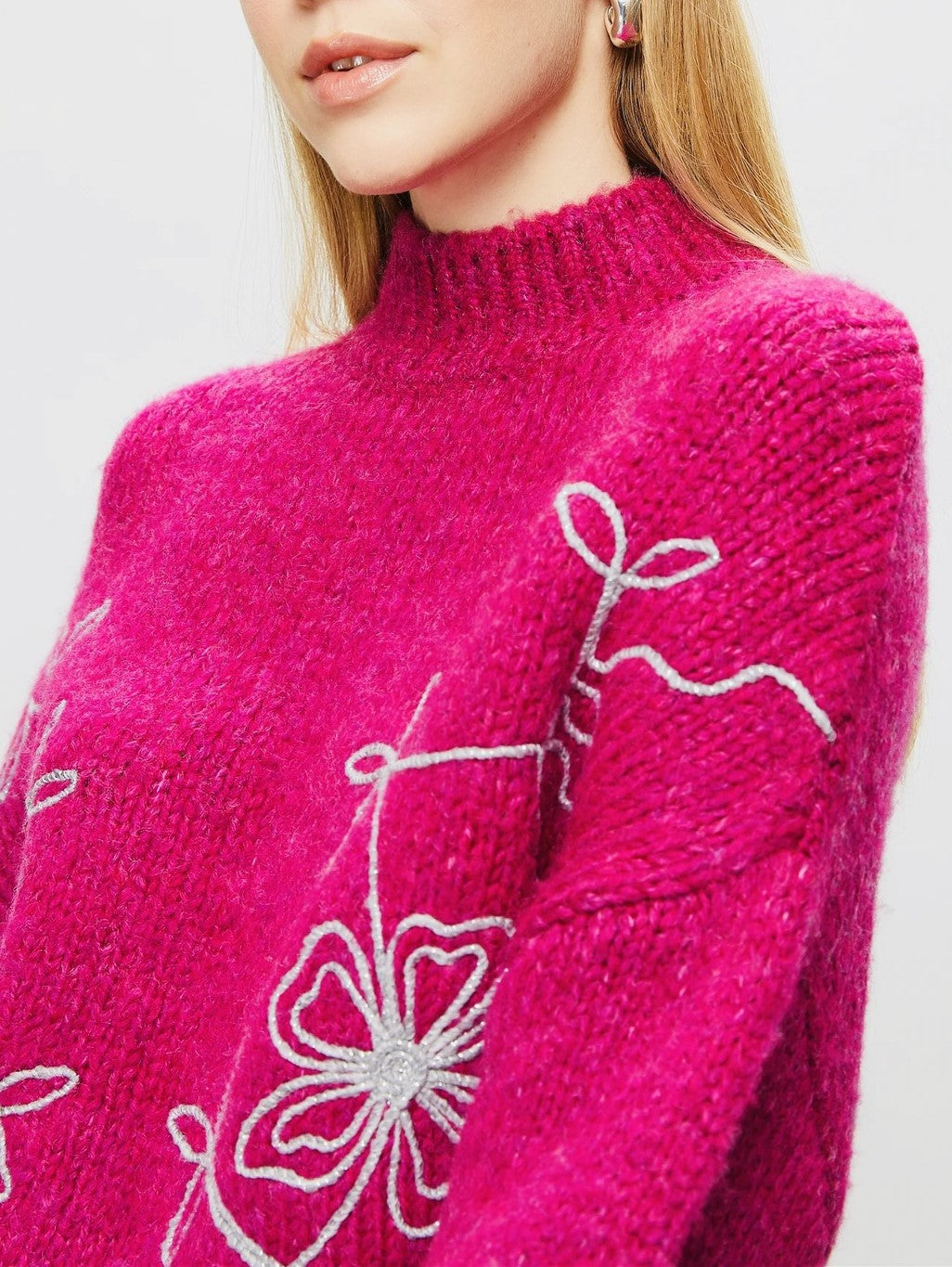 Floral Embroidered Mock Neck Knit Sweater - Rosered - 3