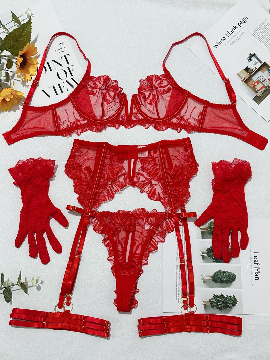 Embroidered Mesh Underwire Garter Set With Gloves - Red