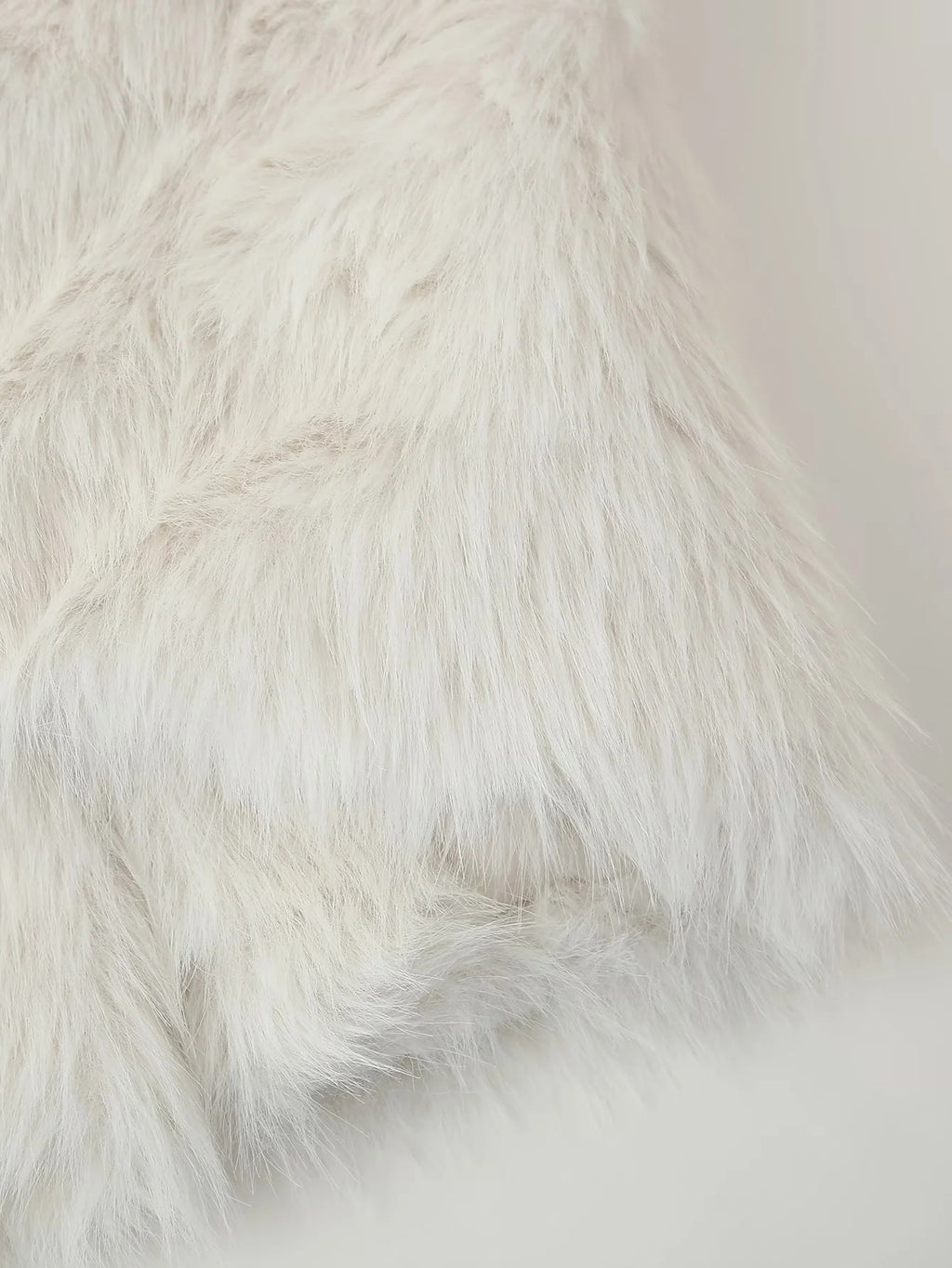 Faux Fur Collared Sleeveless Vest - white - 7