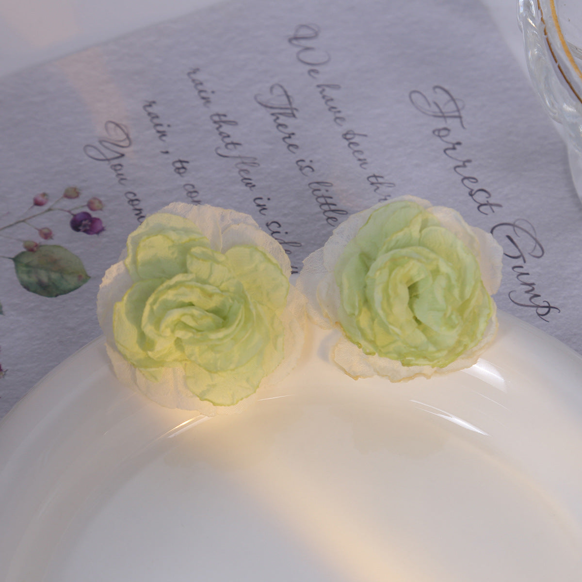 Sheer Organza Camellia Stud Earrings - Green - 1