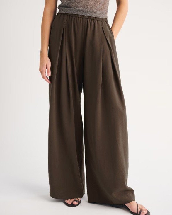 Draped High-Waist Wide-Leg Trousers with Pleated Front - Coffee